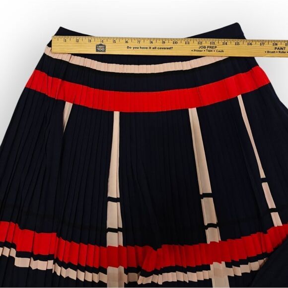 Banana Republic Blue and Red A-line Midi Pleated Skirt Size 8 - Picture 8 of 11